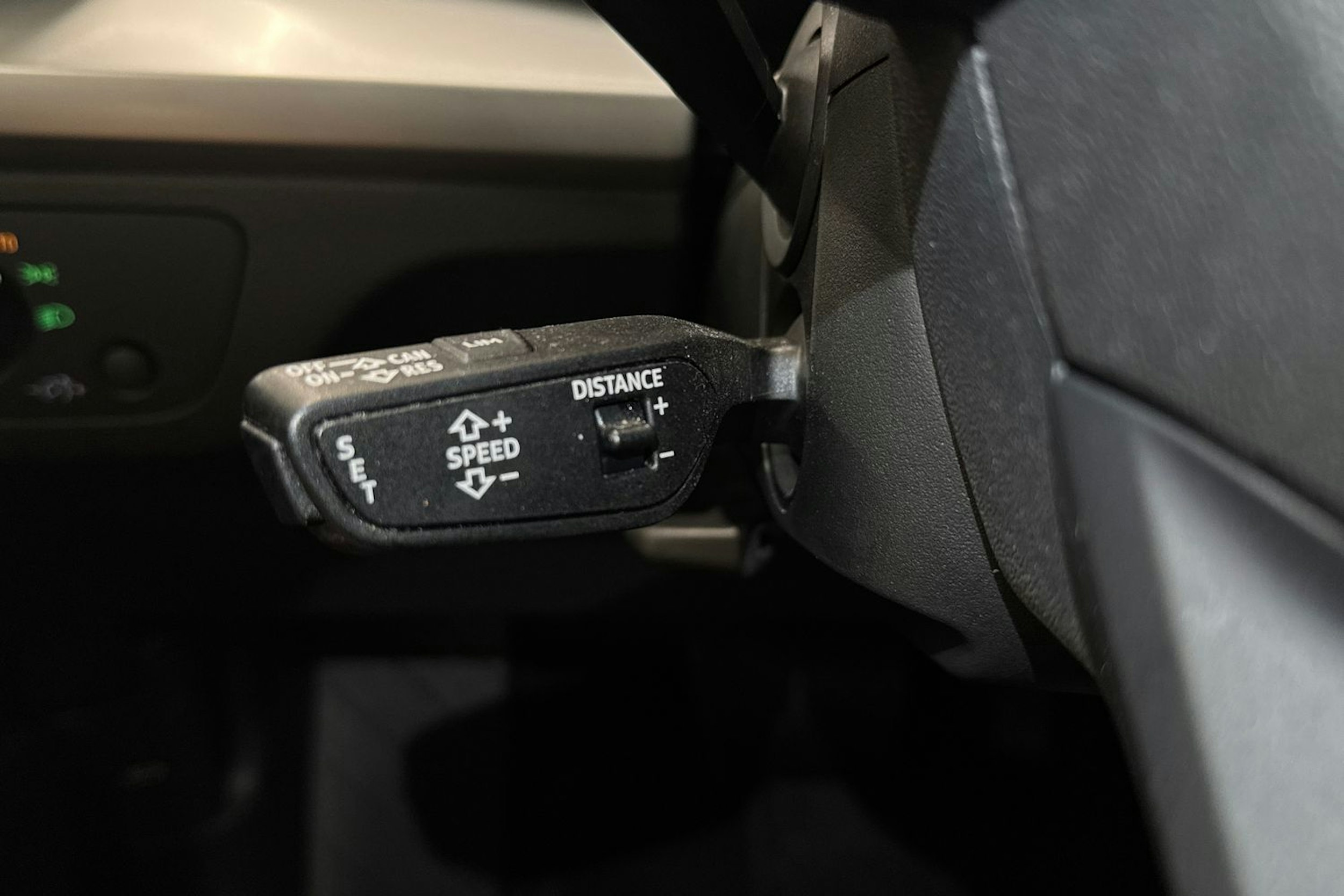 met. musta Audi Q5 2021 kuva 18.