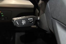 met. musta Audi Q5 2021 kuva 18.