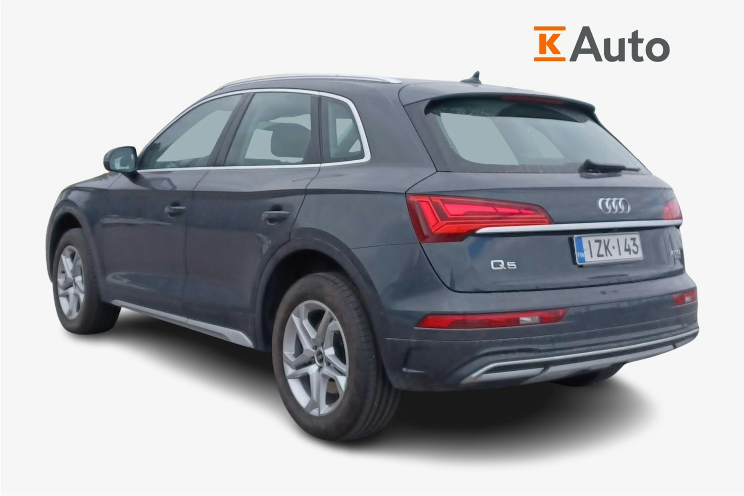 Harmaa Audi Q5 2021 kuva 2.