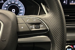 valkoinen Audi Q5 2021 kuva 21.