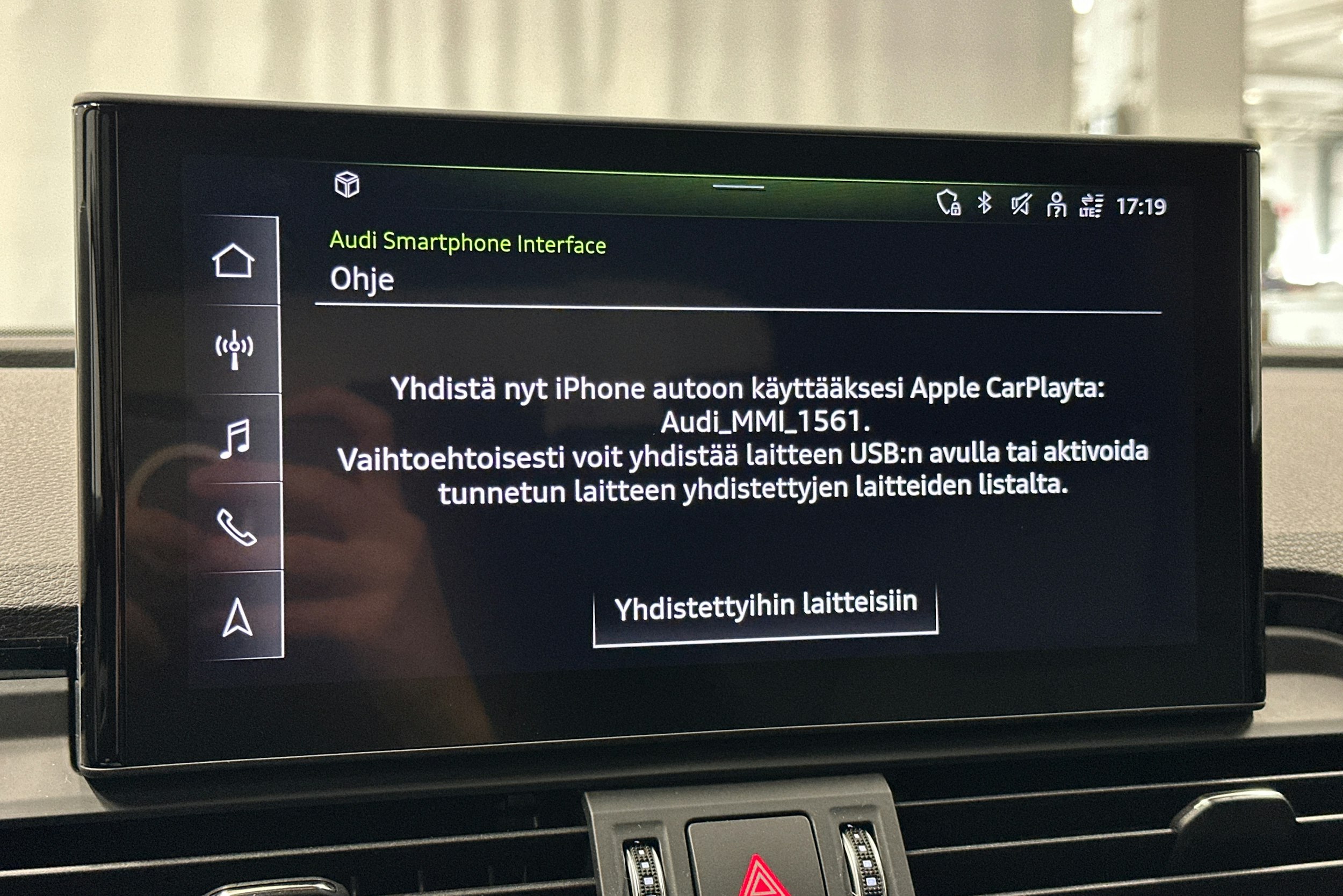 valkoinen Audi Q5 2021 kuva 24.