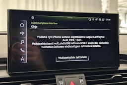 valkoinen Audi Q5 2021 kuva 24.
