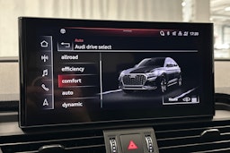 valkoinen Audi Q5 2021 kuva 26.