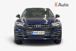sininen Audi Q5 2021 kuva 5.