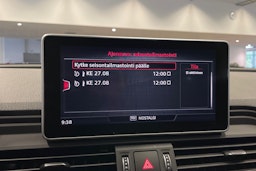sininen Audi Q5 2021 kuva 21.