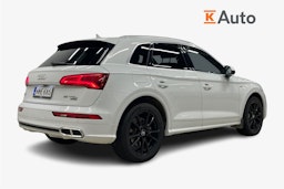 Valkoinen Audi Q5 2020 kuva 2.