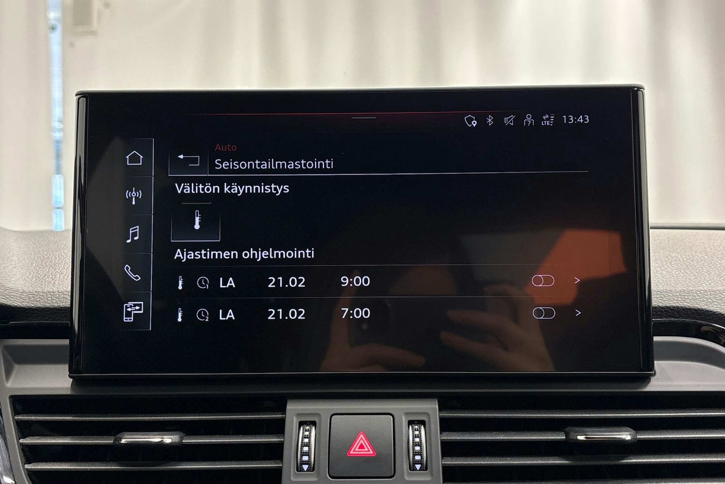 met. hopea Audi Q5 2021 kuva 23.