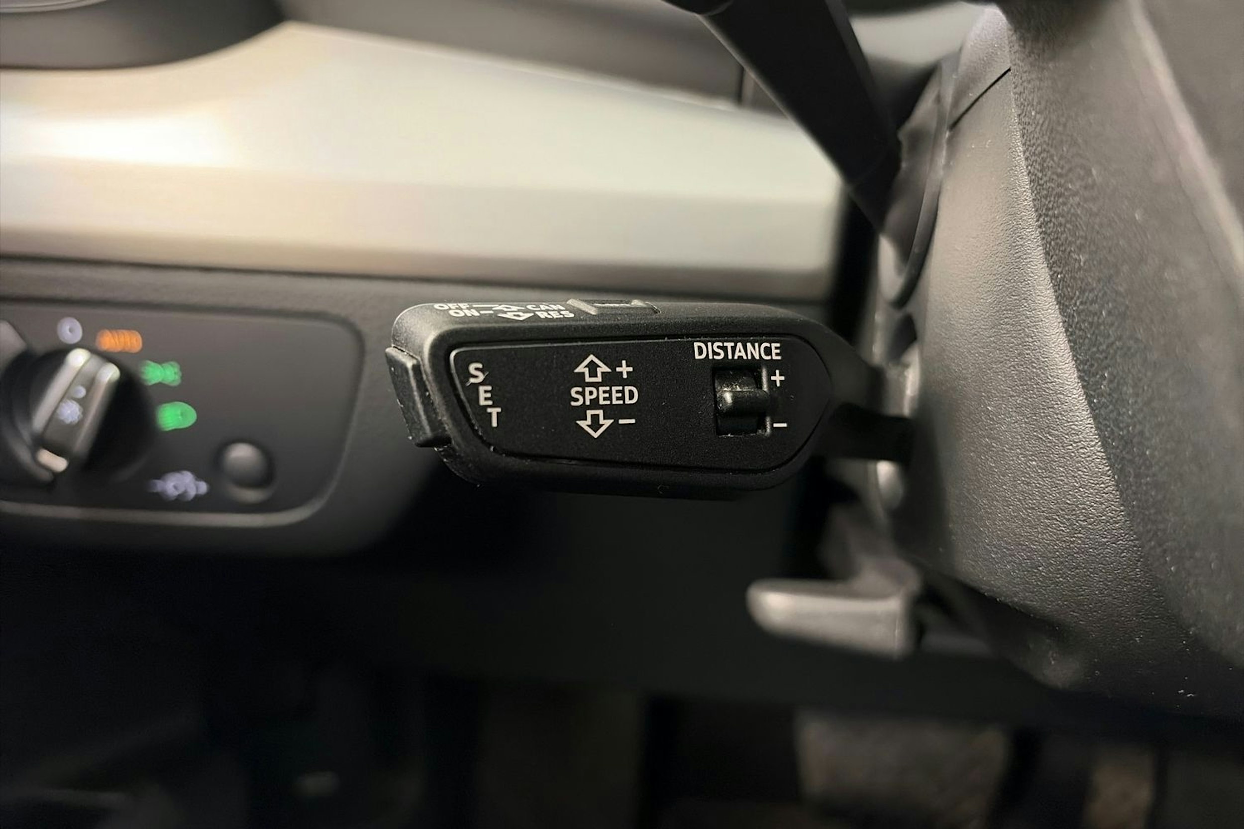 Sininen Audi Q5 2021 kuva 25.