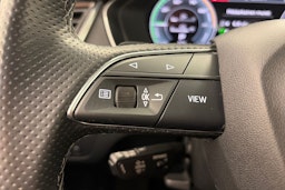 Sininen Audi Q5 2021 kuva 26.