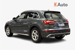 harmaa Audi Q5 2021 kuva 2.