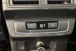 harmaa Audi Q5 2021 kuva 35.