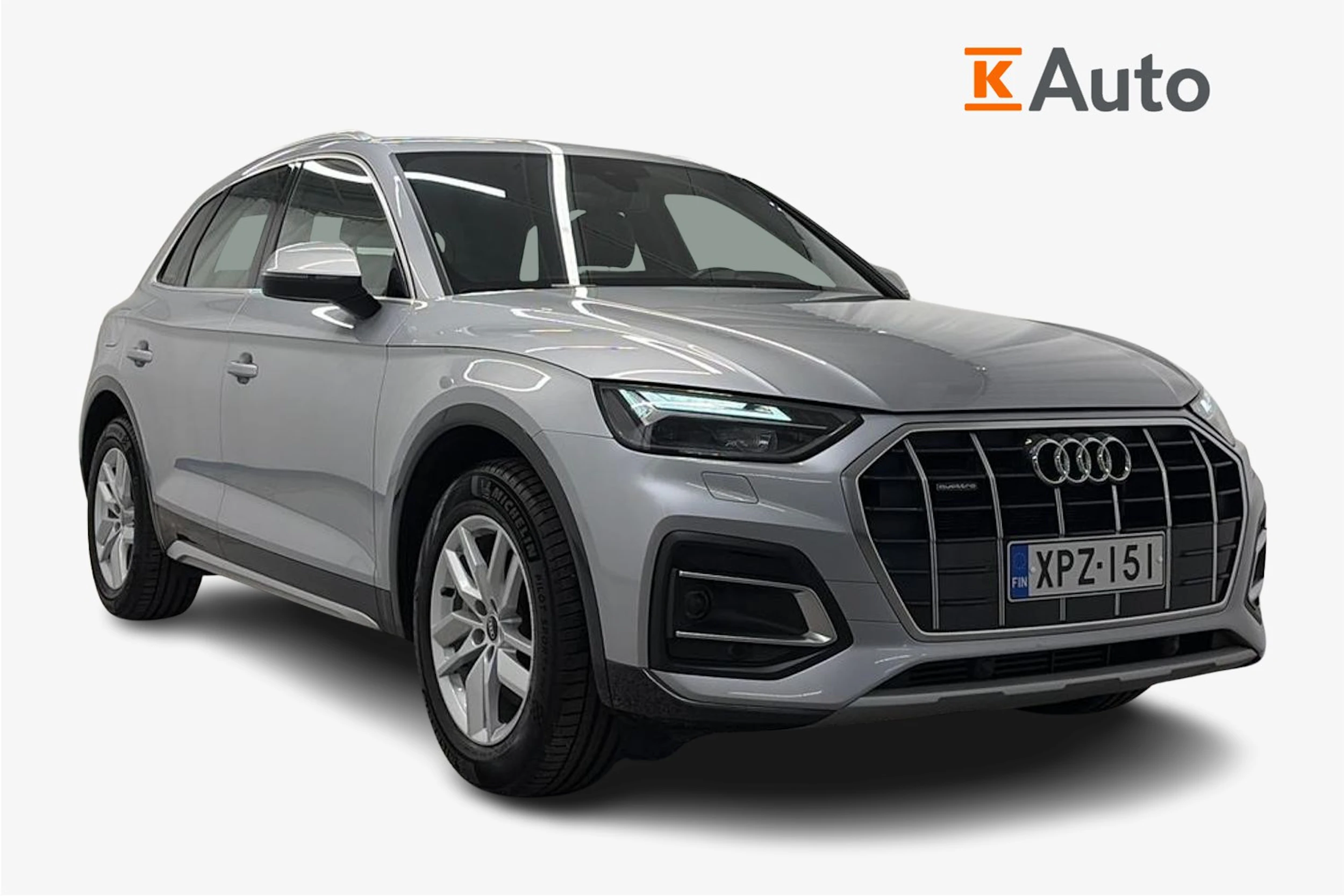 met. hopea Audi Q5 2021 kuva 1.
