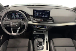 met. hopea Audi Q5 2021 kuva 7.
