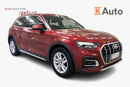 Punainen Audi Q5 2021 kuva 1.