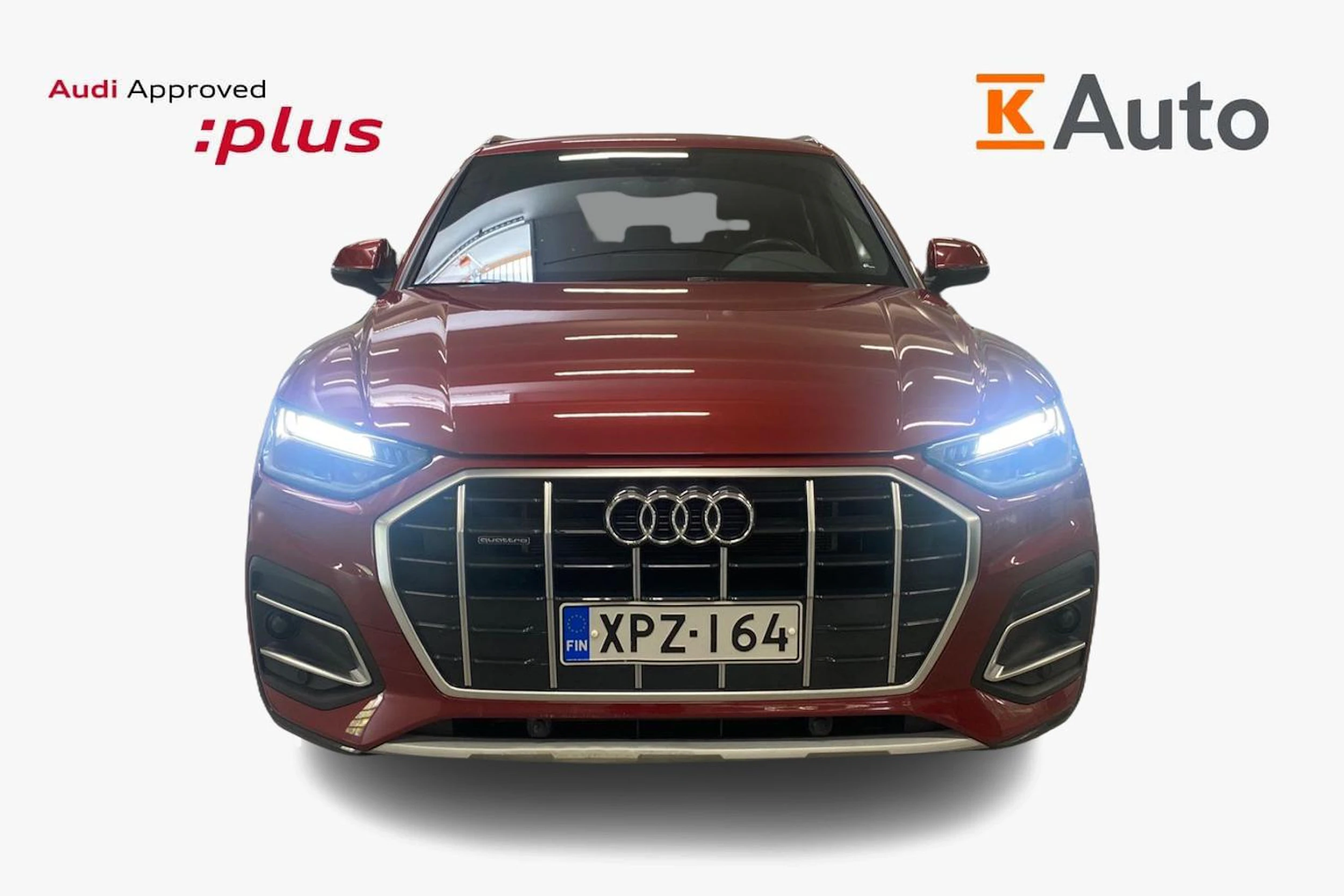 Punainen Audi Q5 2021 kuva 4.