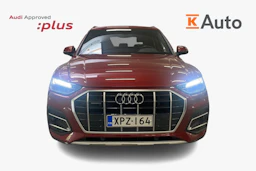 Punainen Audi Q5 2021 kuva 4.