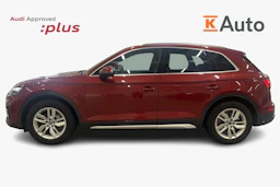 Punainen Audi Q5 2021 kuva 5.