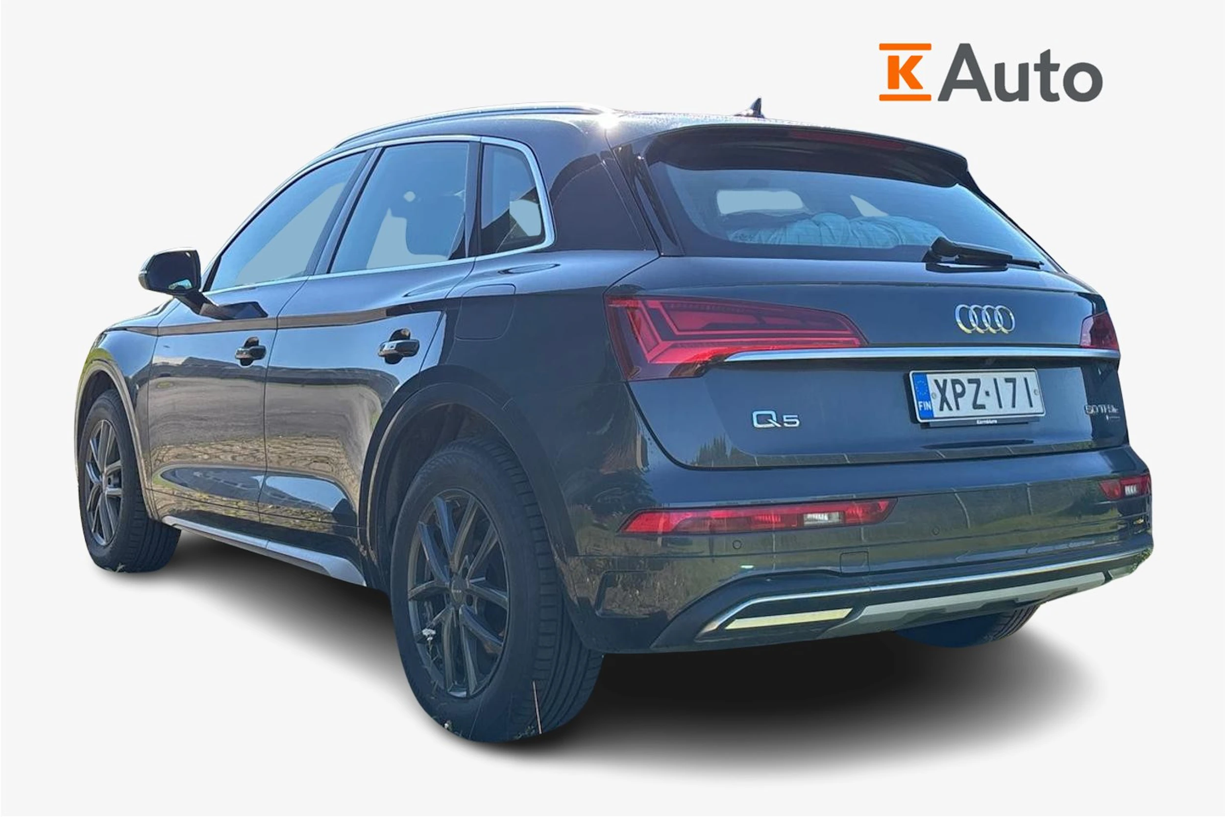 harmaa Audi Q5 2021 kuva 2.