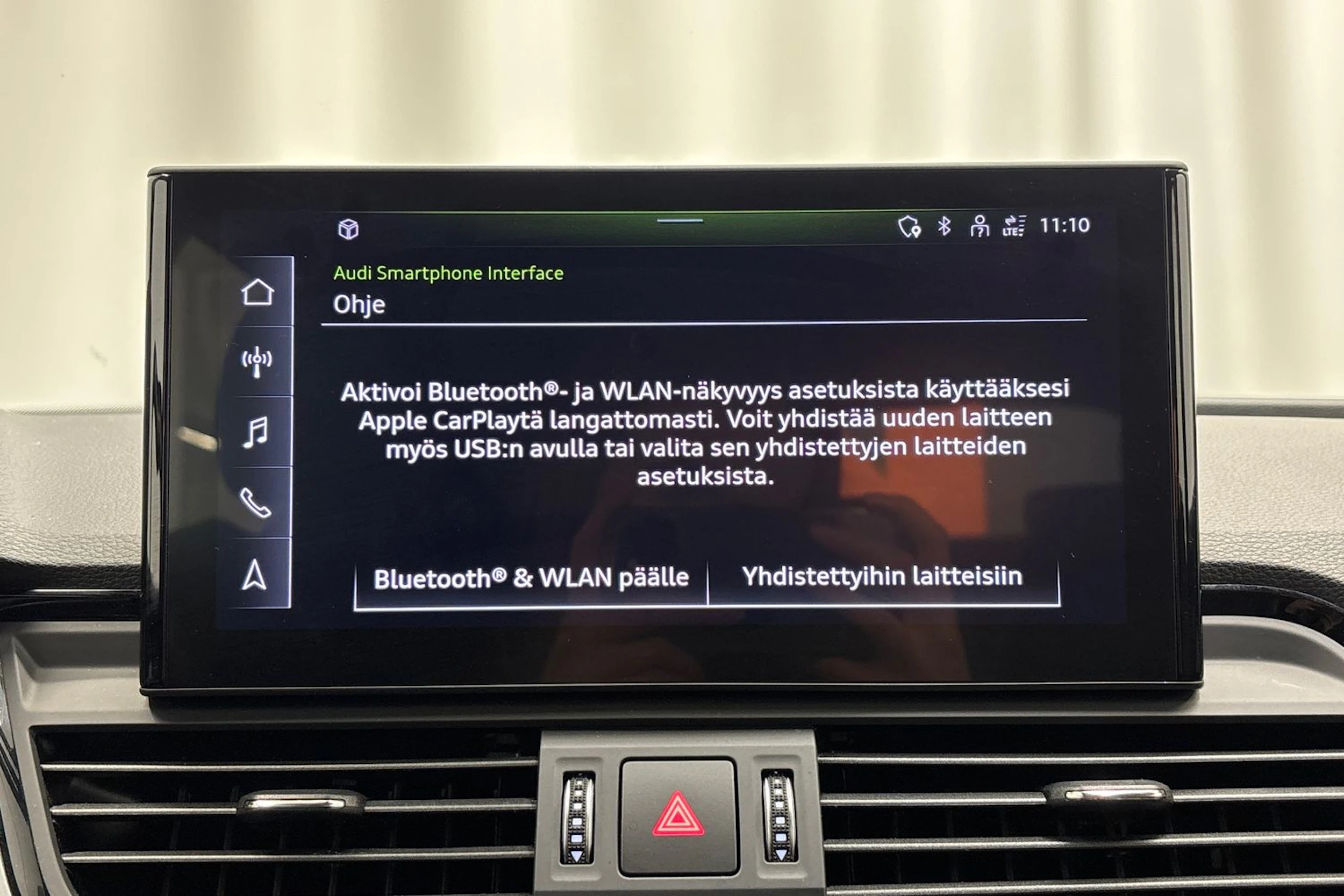 harmaa Audi Q5 2021 kuva 18.