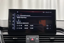 harmaa Audi Q5 2021 kuva 21.