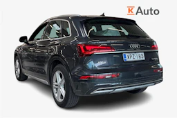 Harmaa Audi Q5 2021 kuva 2.
