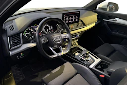 hopea Audi Q5 2021 kuva 3.