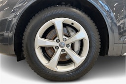 harmaa Audi Q5 2021 kuva 11.