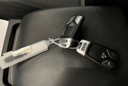 harmaa Audi Q5 2021 kuva 32.