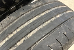 harmaa Audi Q5 2021 kuva 41.