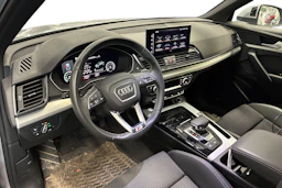 hopea Audi Q5 2021 kuva 3.