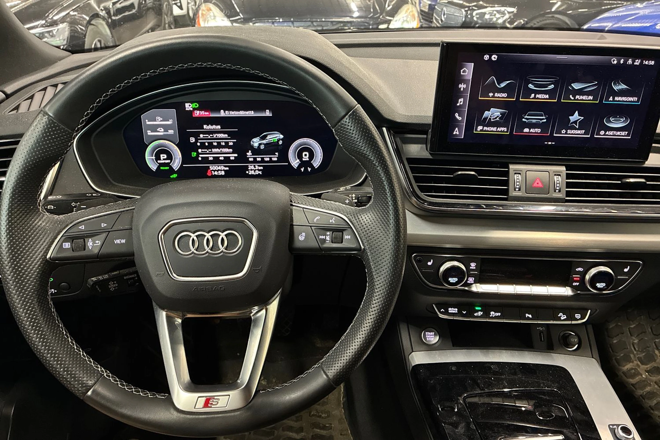 hopea Audi Q5 2021 kuva 4.