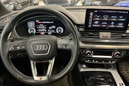 hopea Audi Q5 2021 kuva 4.