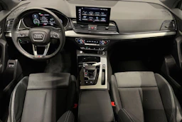 hopea Audi Q5 2021 kuva 7.