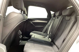 hopea Audi Q5 2021 kuva 8.