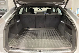 hopea Audi Q5 2021 kuva 12.