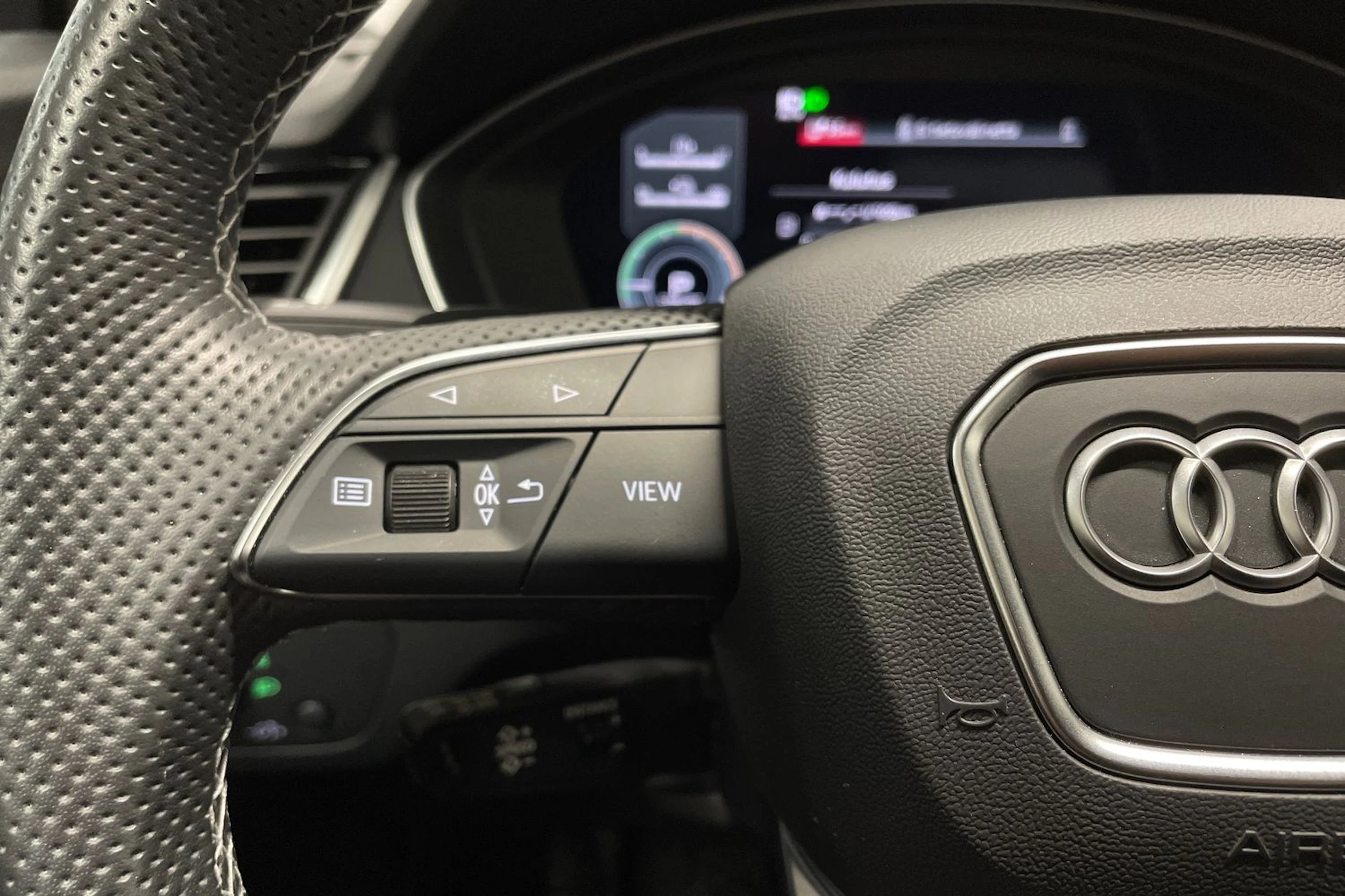 hopea Audi Q5 2021 kuva 22.