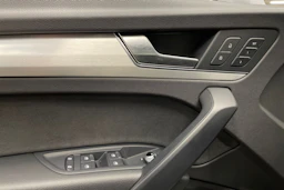 hopea Audi Q5 2021 kuva 25.