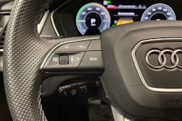 Valkoinen Audi Q5 2022 kuva 26.