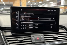 valkoinen Audi Q5 2022 kuva 20.