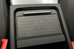 valkoinen Audi Q5 2022 kuva 24.