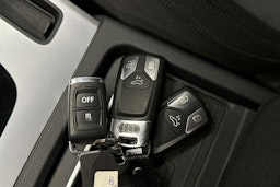 valkoinen Audi Q5 2022 kuva 25.