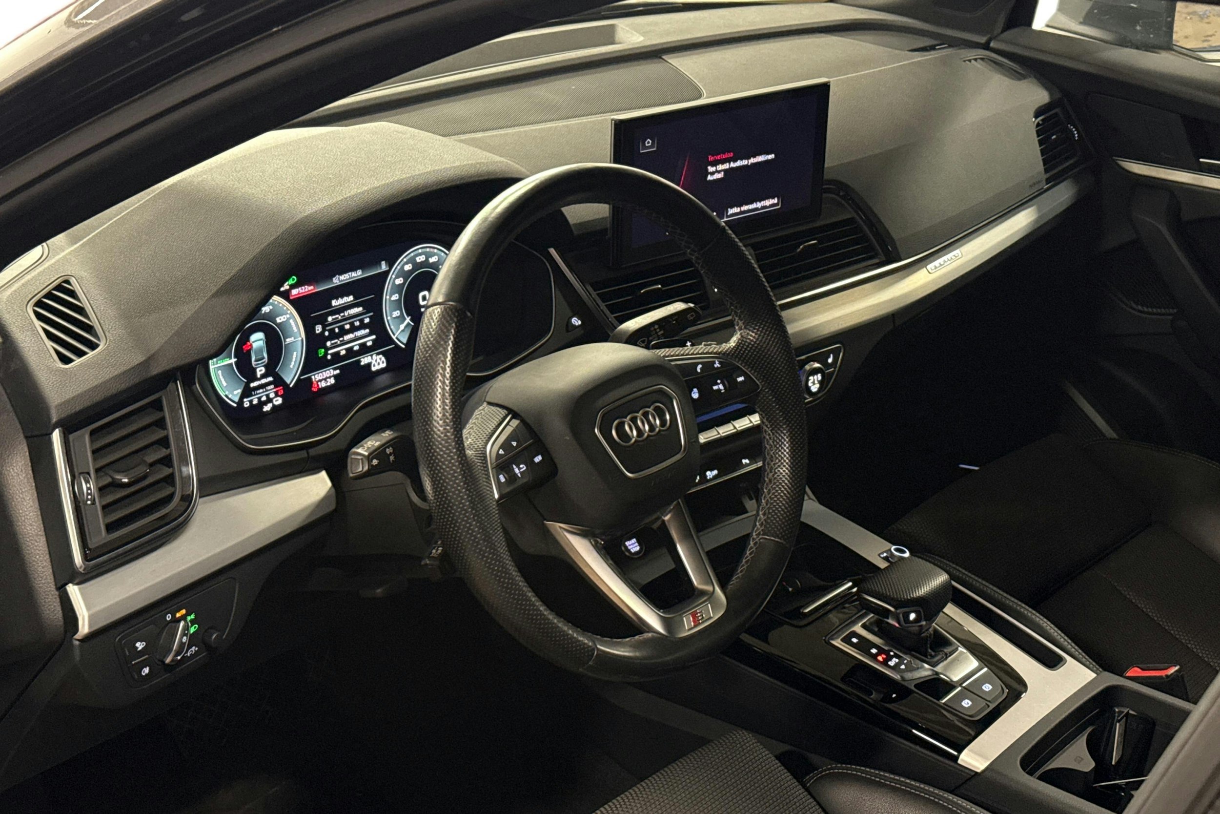 met. harmaa Audi Q5 2023 kuva 3.