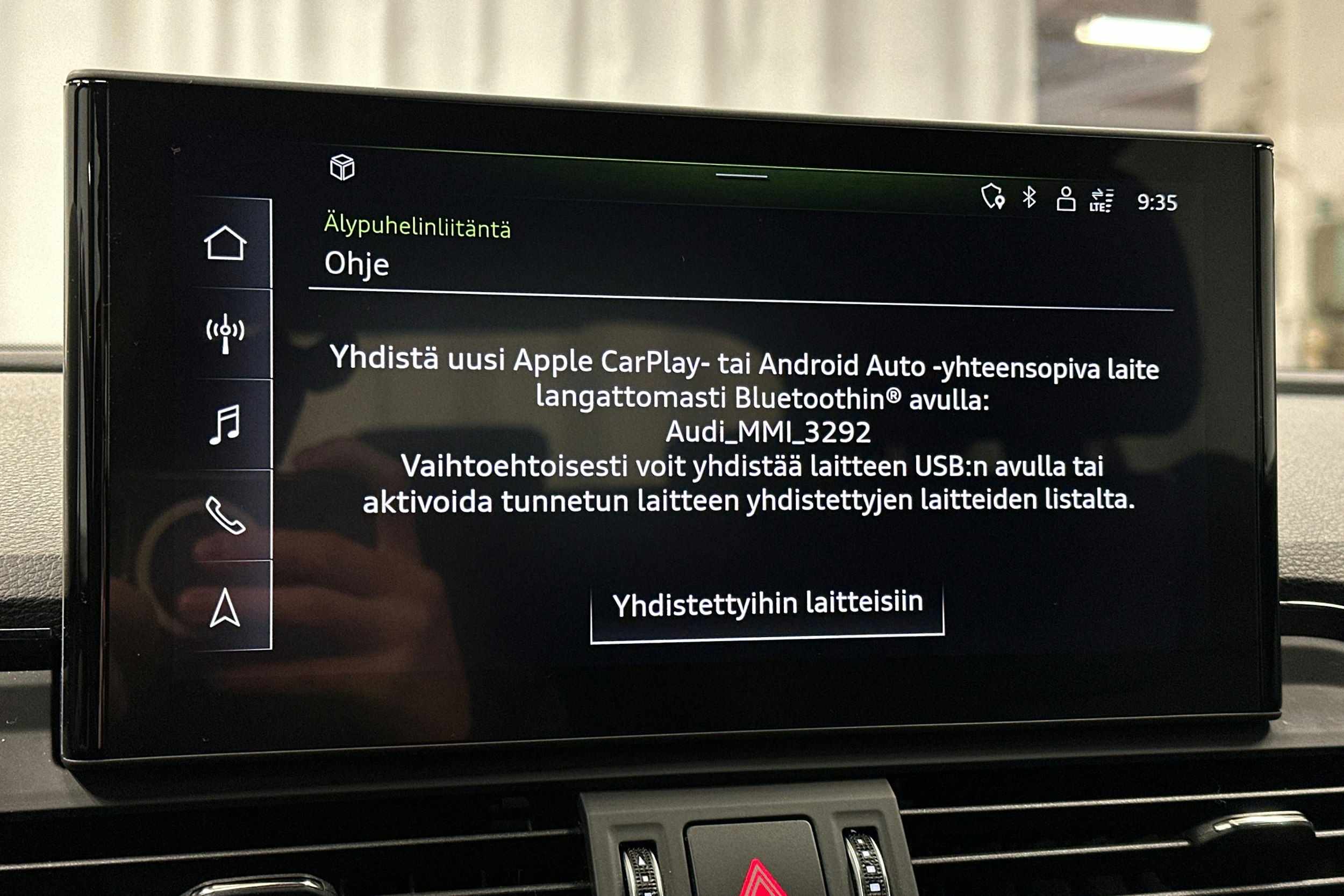 sininen Audi Q5 2022 kuva 24.