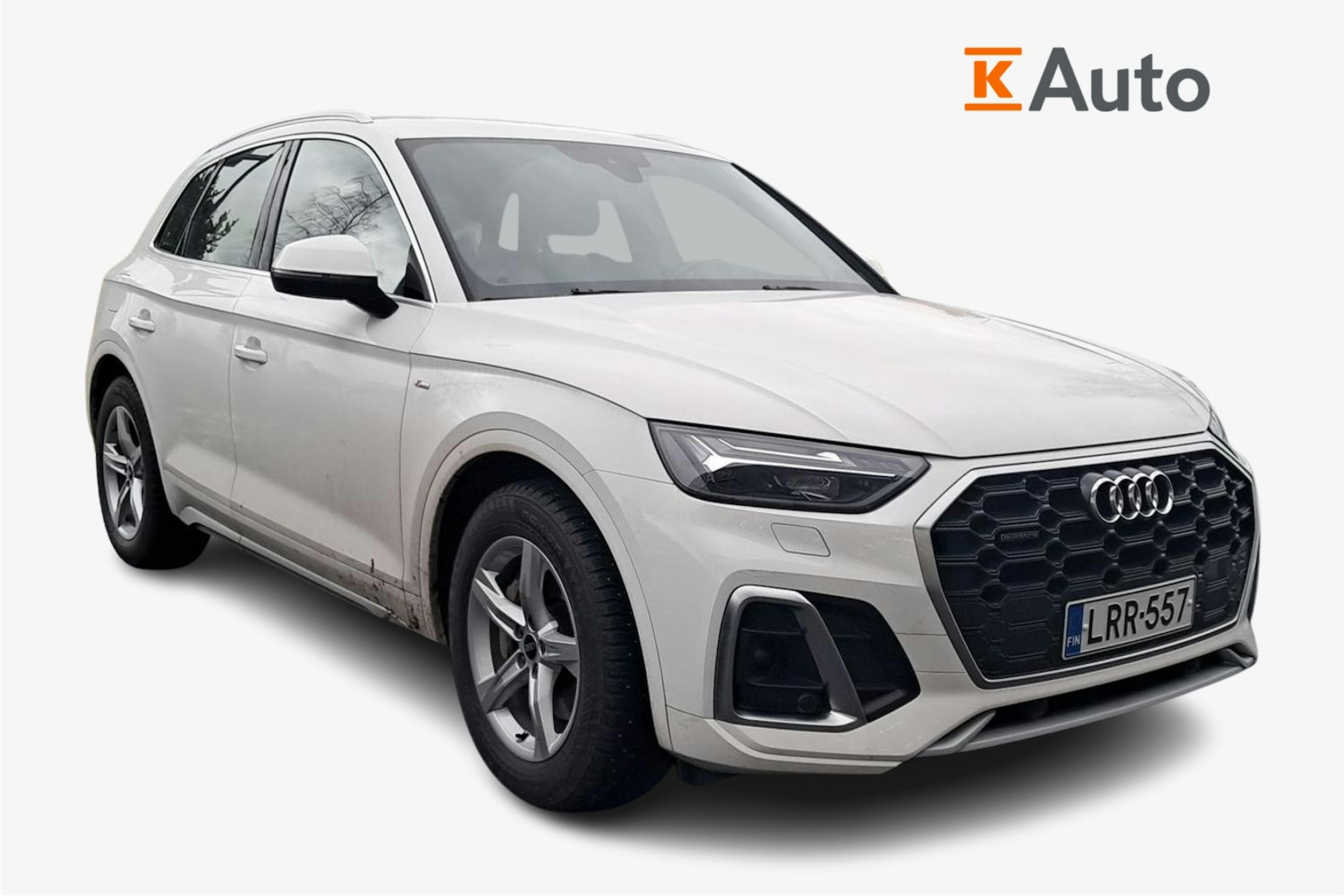 valkoinen Audi Q5 2022 kuva 1.
