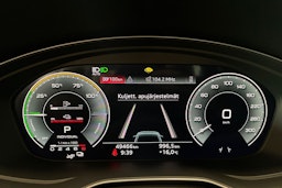 valkoinen Audi Q5 2022 kuva 20.