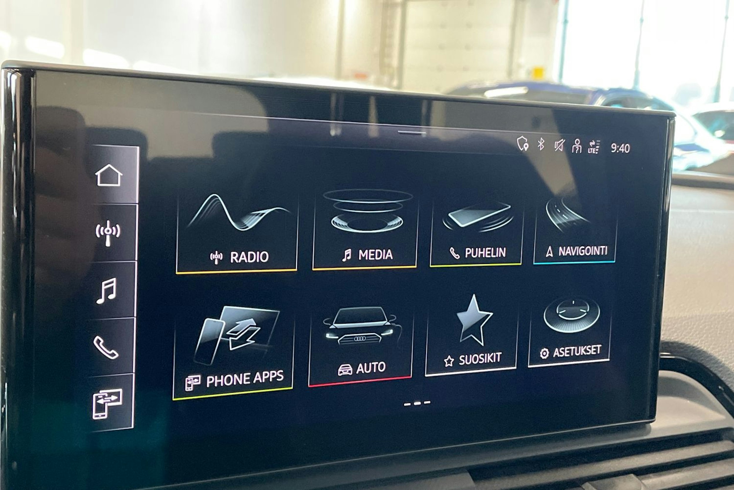 valkoinen Audi Q5 2022 kuva 24.