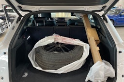 valkoinen Audi Q5 2022 kuva 40.