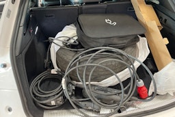 valkoinen Audi Q5 2022 kuva 44.