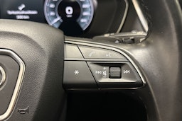 valkoinen Audi Q5 2023 kuva 16.