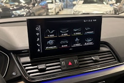 valkoinen Audi Q5 2023 kuva 21.